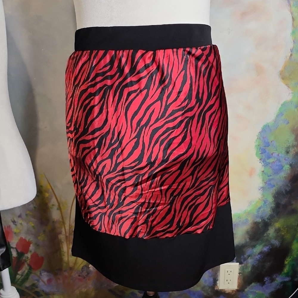 Lane Bryant Black and Red Pencil Skirt Knee-Length for Night Out